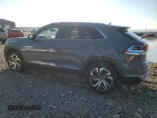 2022 Volkswagen Atlas SEL with VIN 1V2BE2CA9NC208960, listed as a Copart auction lot 88343895 with 46,842 mi miles and Salvage title. Bid and sale history available at DreamBid. Image 2.