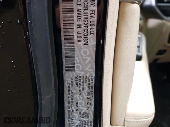 2023 Jeep Grand Cherokee Limited z VIN 1C4RJHBGXPC531874, wystawiony jako Copart lot #49429995 z przebiegiem 22 519 mil mil oraz Szkoda całkowita • Salvage title. Historia ofert i sprzedaży dostępna na DreamBid. Obrazek 13.