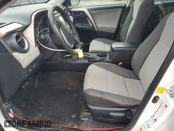 2015 Toyota RAV4 LE with VIN JTMBFREV3FD098619, listed as a Copart auction lot 52030325 with 296,877 mi miles and Clean Title. Bid and sale history available at carsss.com. Image 7.