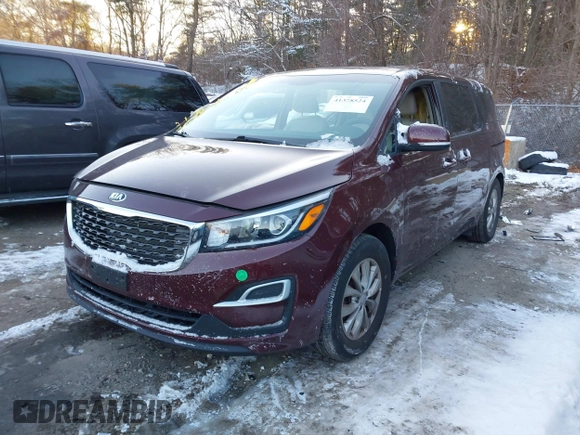 2020 Kia Sedona LX with VIN KNDMB5C18L6617371, listed as a IAAI auction lot 41378524 with 59,092 mi miles. Bid and sale history available at carsss.com. Image 18.