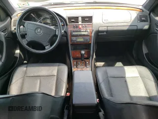 2000 Mercedes-Benz C 230/260/280/320 with VIN WDBHA29G8YA784170, listed as a Copart auction lot 60810054 with Not Provided miles and Salvage Title. Bid and sale history available at carsss.com. Image 8.