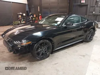 2020 Ford Mustang EcoBoost z VIN 1FA6P8TH6L5145109, wystawiony jako IAAI lot #42301649 z przebiegiem 48 622 mil mil oraz . Historia ofert i sprzedaży dostępna na DreamBid. Obrazek 19.