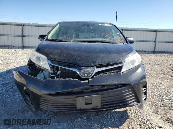 2019 Toyota Sienna LE Auto Access Seat with VIN 5TDKZ3DC7KS996997, listed as a Copart auction lot 46851155 with Not provided miles and Salvage title. Bid and sale history available at DreamBid. Image 5.