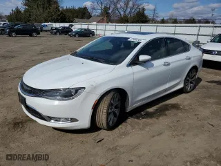 2015 Chrysler 200 C with VIN 1C3CCCCB2FN527220, listed as a Copart auction lot 47486245 with 111,884 mi miles and Salvage Title. Bid and sale history available at carsss.com. Image 1.