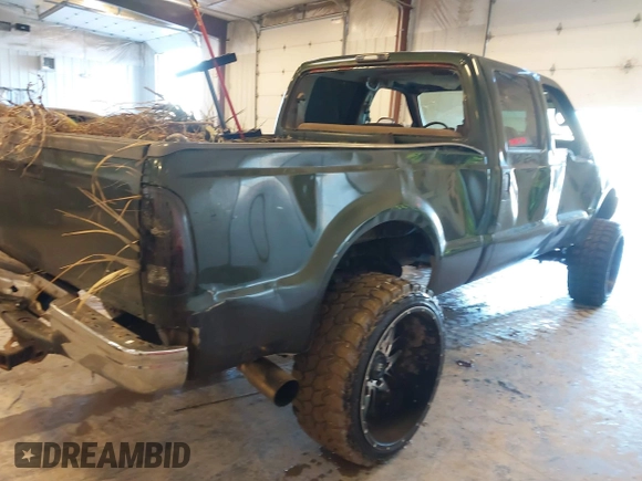 2000 Ford F-350 XL with VIN 1FTSW31F0YEE20738, listed as a IAAI auction lot 41644385 with 380,966 mi miles and . Bid and sale history available at DreamBid. Image 4.