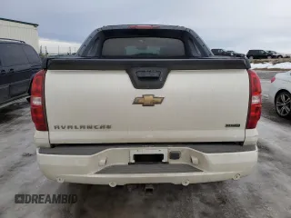 2010 Chevrolet Avalanche with VIN 3GNVKGE24AG273420, listed as a Copart auction lot 86592044 with 173,596 mi miles and Non Repairable. Bid and sale history available at DreamBid. Image 6.