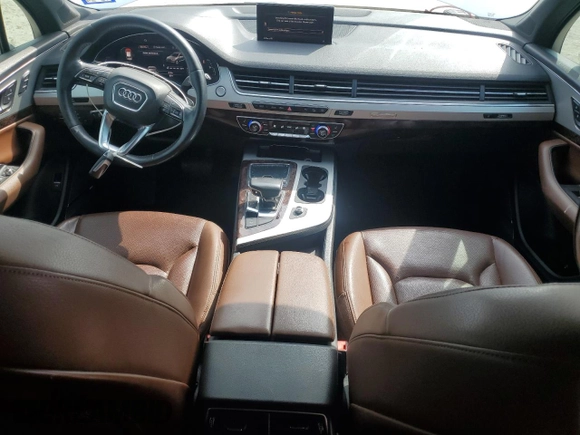 2019 Audi Q7 Premium Plus z VIN WA1LHAF71KD028279, wystawiony jako Copart lot #55224175 z przebiegiem 190 920 mil mil oraz Czysty tytuł • Clean title. Historia ofert i sprzedaży dostępna na DreamBid. Obrazek 8.