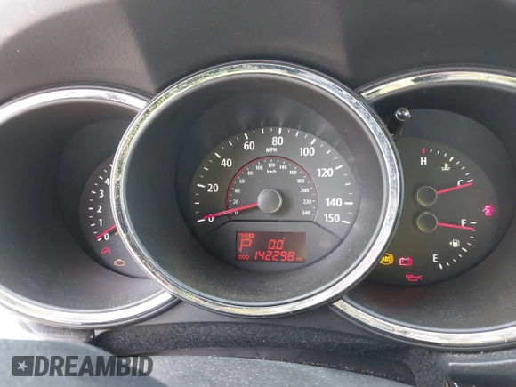 2011 Kia Sorento LX with VIN 5XYKT3A12BG160242, listed as a IAAI auction lot 42220874 with 142,298 mi miles and . Bid and sale history available at carsss.com. Image 7.