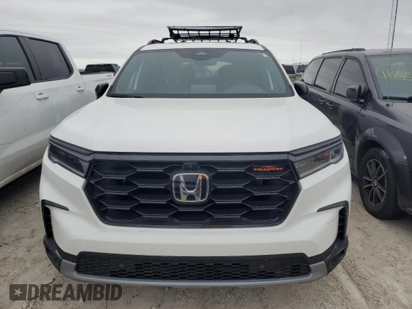 2024 Honda Pilot TrailSport with VIN 5FNYG1H66RB008521, listed as a Copart auction lot 74560104 with 0 mi miles and Salvage Title. Bid and sale history available at carsss.com. Image 5.
