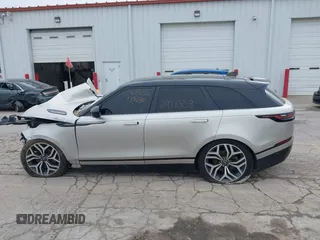 2019 Land Rover Range Rover Velar R-Dynamic SE with VIN SALYL2EV7KA795130, listed as a IAAI auction lot 40948729 with 66,353 mi miles and . Bid and sale history available at DreamBid. Image 14.