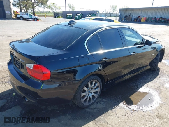 2007 BMW 3 Series 335i with VIN WBAVB73527PA89815, listed as a IAAI auction lot 41956634 with 119,121 mi miles and . Bid and sale history available at DreamBid. Image 4.