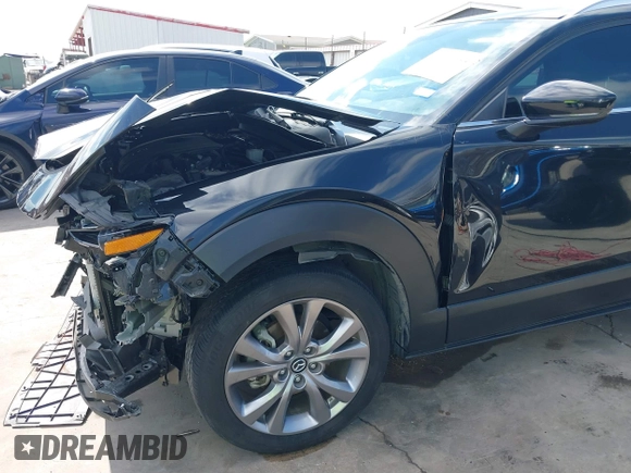 2022 Mazda CX-30 2.5 S Select Package with VIN 3MVDMBBL0NM414780, listed as a IAAI auction lot 41756455 with 29,017 mi miles. Bid and sale history available at carsss.com. Image 19.