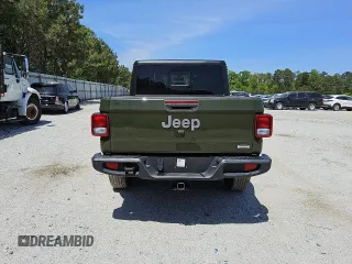 2021 Jeep Gladiator Overland z VIN 1C6HJTFG8ML554582, wystawiony jako Copart lot #50268395 z przebiegiem 78 738 mil mil oraz Czysty tytuł • Clean title. Historia ofert i sprzedaży dostępna na DreamBid. Obrazek 6.