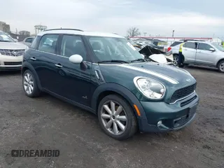 2011 MINI Countryman S with VIN WMWZC5C54BWL54135, listed as a IAAI auction lot 42034897 with 130,082 mi miles and . Bid and sale history available at DreamBid. Image 1.