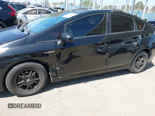 2013 Toyota Prius One with VIN JTDKN3DU6D0338436, listed as a IAAI auction lot 41881367 with 172,968 mi miles. Bid and sale history available at carsss.com. Image 6.