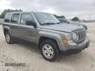 2014 Jeep Patriot Sport with VIN 1C4NJPBA4ED595288, listed as a Copart auction lot 70340814 with 154,585 mi miles and Salvage title. Bid and sale history available at DreamBid. Image 4.