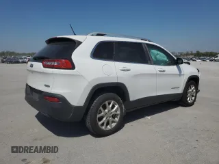 2018 Jeep Cherokee Latitude with VIN 1C4PJLCB6JD587468, listed as a Copart auction lot 52258695 with 136,466 mi miles and Salvage title. Bid and sale history available at DreamBid. Image 3.