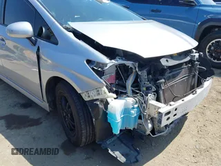 2015 Toyota Prius Four with VIN JTDKN3DUXF1885268, listed as a IAAI auction lot 42087198 with 98,482 mi miles. Bid and sale history available at carsss.com. Image 18.