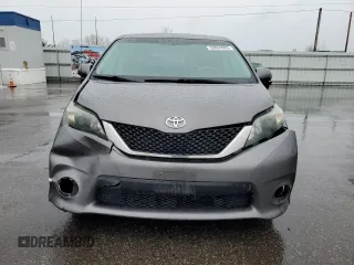 2011 Toyota Sienna SE with VIN 5TDXK3DC9BS135900, listed as a Copart auction lot 53864965 with 217,198 mi miles and Salvage Title. Bid and sale history available at DreamBid. Image 5.