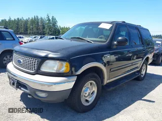 1999 Ford Expedition XLT z VIN 1FMPU18L9XLC40031, wystawiony jako IAAI lot #42722263 z przebiegiem 168 395 mil mil oraz . Historia ofert i sprzedaży dostępna na DreamBid. Obrazek 2.