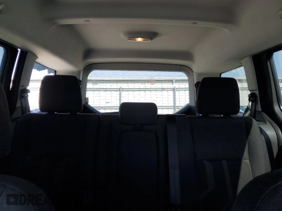 2017 Ford Transit Connect XLT z VIN NM0GE9F7XH1311320, wystawiony jako Copart lot #50236475 z przebiegiem 169 974 mil mil oraz Szkoda całkowita • Salvage title. Historia ofert i sprzedaży dostępna na DreamBid. Obrazek 10.