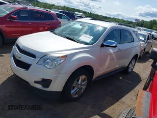 2015 Chevrolet Equinox LT with VIN 1GNALBEK9FZ135684, listed as a IAAI auction lot 40155400 with 179,108 mi miles. Bid and sale history available at carsss.com. Image 2.