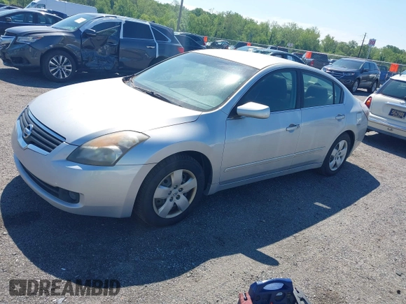 2007 Nissan Altima S with VIN 1N4AL21E47C161354, listed as a IAAI auction lot 42226945 with 341,250 mi miles and . Bid and sale history available at DreamBid. Image 2.