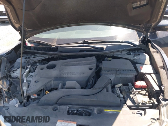 2018 Nissan Altima SV with VIN 1N4AL3AP6JC153366, listed as a IAAI auction lot 41847415 with 79,710 mi miles and . Bid and sale history available at carsss.com. Image 10.