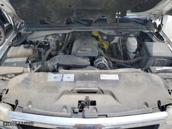 2004 GMC Sierra 2500HD Work Truck with VIN 1GTHC24U94E220345, listed as a Copart auction lot 74380374 with 219,059 mi miles and Salvage Title. Bid and sale history available at carsss.com. Image 11.