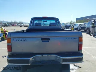 1998 Toyota Tacoma with VIN 4TANL42N8WZ136647, listed as a IAAI auction lot 41635748 with 218,836 mi miles. Bid and sale history available at carsss.com. Image 17.