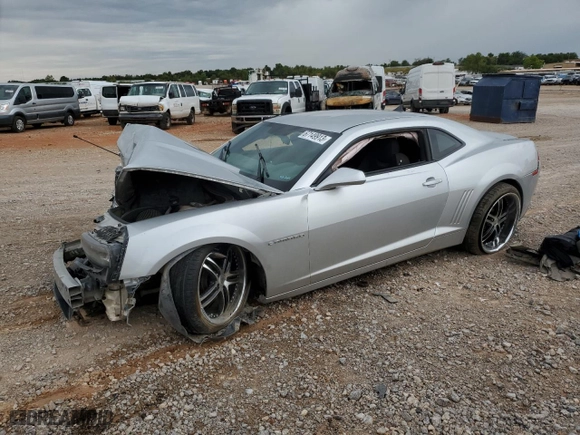 2014 Chevrolet Camaro LS with VIN 2G1FE1E31E9324679, listed as a Copart auction lot 74215304 with 0 mi miles and Salvage Title. Bid and sale history available at carsss.com. Image 1.