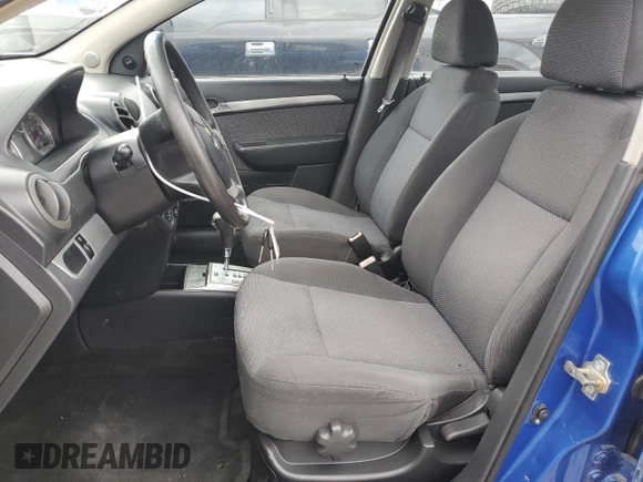 2010 Chevrolet Aveo 1LT z VIN KL1TD5DEXAB094437, wystawiony jako Copart lot #56279535 z przebiegiem 103 621 mil mil oraz Czysty tytuł • Clean title. Historia ofert i sprzedaży dostępna na DreamBid. Obrazek 7.