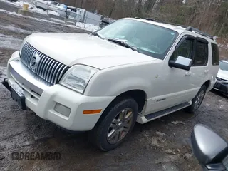 2008 Mercury Mountaineer Premier with VIN 4M2EU48848UJ00015, listed as a IAAI auction lot 41628733 with 307,424 mi miles. Bid and sale history available at carsss.com. Image 2.