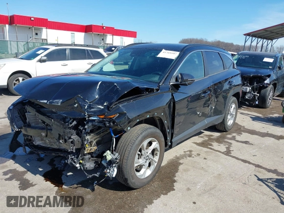 2022 Hyundai Tucson Preferred z VIN KM8JBCAE7NU065076, wystawiony jako IAAI lot #41769597 z przebiegiem 20 813 mil mil oraz . Historia ofert i sprzedaży dostępna na DreamBid. Obrazek 18.