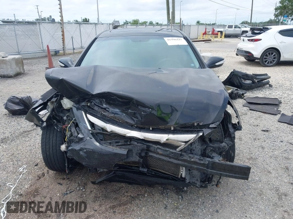 2011 Hyundai Sonata Limited with VIN 5NPEC4AC8BH189435, listed as a IAAI auction lot 41990447 with 115,091 mi miles and . Bid and sale history available at DreamBid. Image 6.