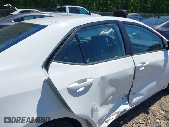 2019 Toyota Corolla L z VIN 5YFBURHE3KP902247, wystawiony jako IAAI lot #42138396 z przebiegiem 72 313 mil mil oraz . Historia ofert i sprzedaży dostępna na DreamBid. Obrazek 18.