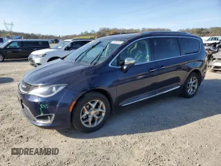 2018 Chrysler Pacifica Limited z VIN 2C4RC1GG7JR185310, wystawiony jako Copart lot #48352145 z przebiegiem 92 668 mil mil oraz Szkody całkowita. Historia ofert i sprzedaży dostępna na DreamBid. Obrazek 1.