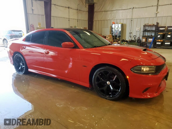 2019 Dodge Charger R/T z VIN 2C3CDXCT1KH597971, wystawiony jako Copart lot #58144295 z przebiegiem 90 772 mil mil oraz Czysty tytuł • Clean title. Historia ofert i sprzedaży dostępna na DreamBid. Obrazek 4.