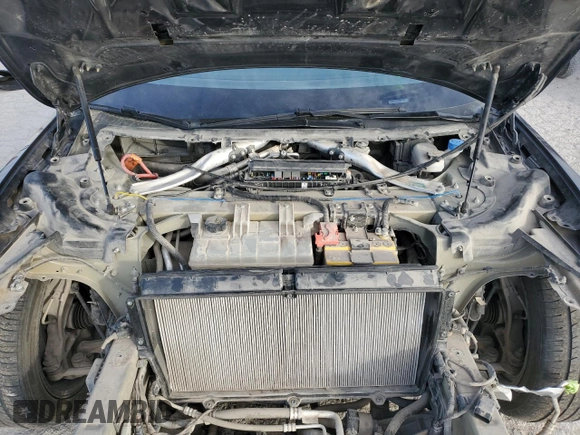 2019 Tesla Model S 75D z VIN 5YJSA1E26KF311684, wystawiony jako Copart lot #84538004 z przebiegiem 165 323 mil mil oraz Szkoda całkowita • Salvage title. Historia ofert i sprzedaży dostępna na DreamBid. Obrazek 12.