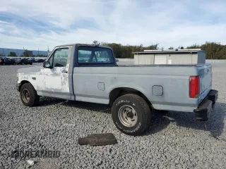 1992 Ford F-150 with VIN 1FTDF15Y6NNA79138, listed as a Copart auction lot 48339275 with 0 mi miles and Clean Title. Bid and sale history available at carsss.com. Image 2.