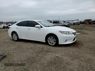 2014 Lexus ES with VIN JTHBK1GG2E2138953, listed as a Copart auction lot 45908925 with 185,896 mi miles and Salvage Title. Bid and sale history available at carsss.com. Image 10.