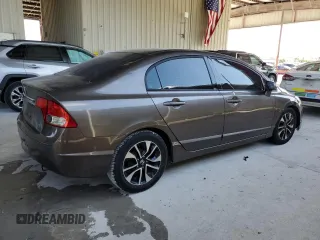 2009 Honda Civic LX z VIN 2HGFA16549H540512, wystawiony jako Copart lot #55950785 z przebiegiem 156 950 mil mil oraz Szkoda całkowita • Salvage title. Historia ofert i sprzedaży dostępna na DreamBid. Obrazek 3.
