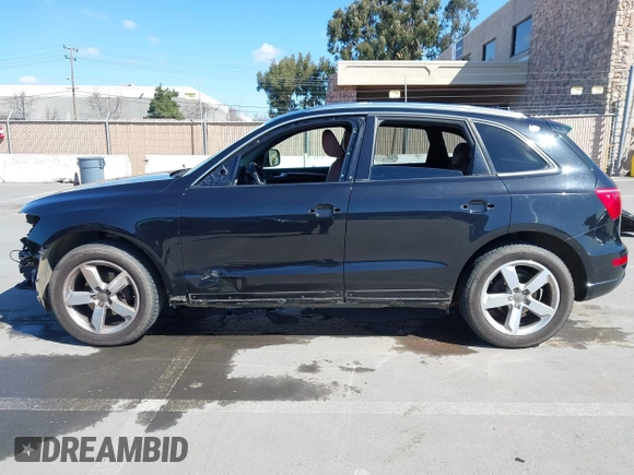 2012 Audi Q5 2.0T Premium Plus with VIN WA1LFAFP7CA050117, listed as a IAAI auction lot 41710056 with 152,969 mi miles. Bid and sale history available at carsss.com. Image 15.