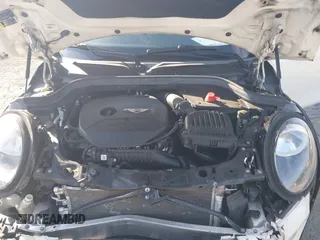 2019 MINI Hardtop 4 Door Cooper with VIN WMWXU1C5XK2J02832, listed as a IAAI auction lot 42525235 with 68,296 mi miles and . Bid and sale history available at DreamBid. Image 10.