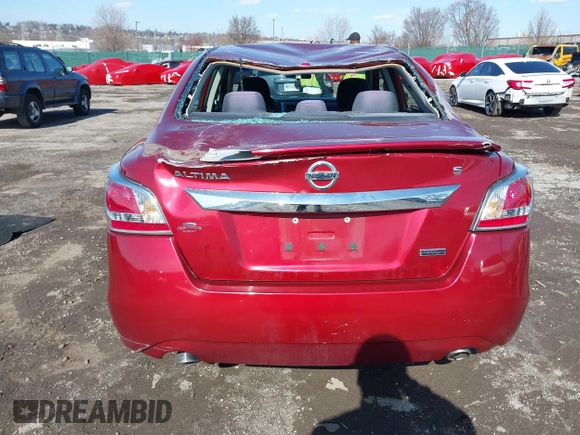 2015 Nissan Altima 2.5 S with VIN 1N4AL3AP6FC471897, listed as a IAAI auction lot 41882021 with 120,948 mi miles. Bid and sale history available at carsss.com. Image 16.