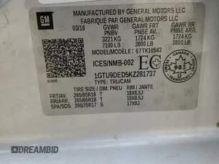 2019 GMC Sierra 1500 SLT z VIN 1GTU9DED5KZ281737, wystawiony jako Copart lot #43810515 z przebiegiem 80 843 mil mil oraz Szkoda całkowita • Salvage title. Historia ofert i sprzedaży dostępna na DreamBid. Obrazek 12.