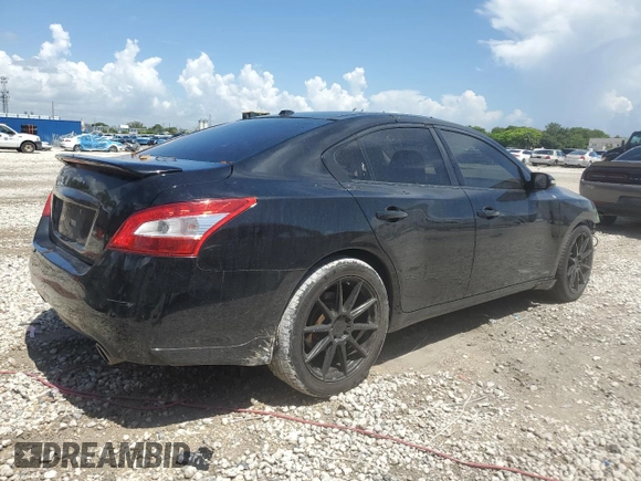 2011 Nissan Maxima SV z VIN 1N4AA5AP9BC863977, wystawiony jako Copart lot #59791995 z przebiegiem 82 138 mil mil oraz Szkoda całkowita • Salvage title. Historia ofert i sprzedaży dostępna na DreamBid. Obrazek 3.