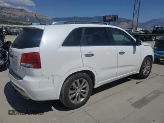 2013 Kia Sorento SX with VIN 5XYKW4A22DG383003, listed as a Copart auction lot 64064245 with 154,450 mi miles and Salvage title. Bid and sale history available at DreamBid. Image 3.
