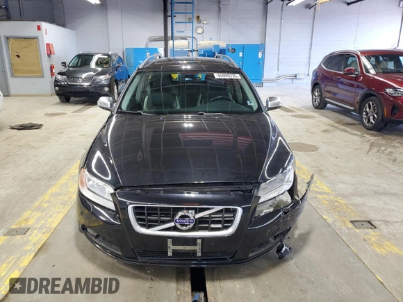 2010 Volvo V70 z VIN YV1982BW2A1123821, wystawiony jako Copart lot #55999235 z przebiegiem 126 010 mil mil oraz Szkoda całkowita • Salvage title. Historia ofert i sprzedaży dostępna na DreamBid. Obrazek 5.