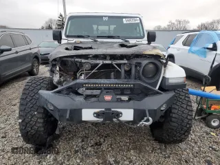 2022 Jeep Gladiator Sport S with VIN 1C6JJTAG1NL148203, listed as a Copart auction lot 46662015 with 1,900 mi miles and Non repairable. Bid and sale history available at DreamBid. Image 5.